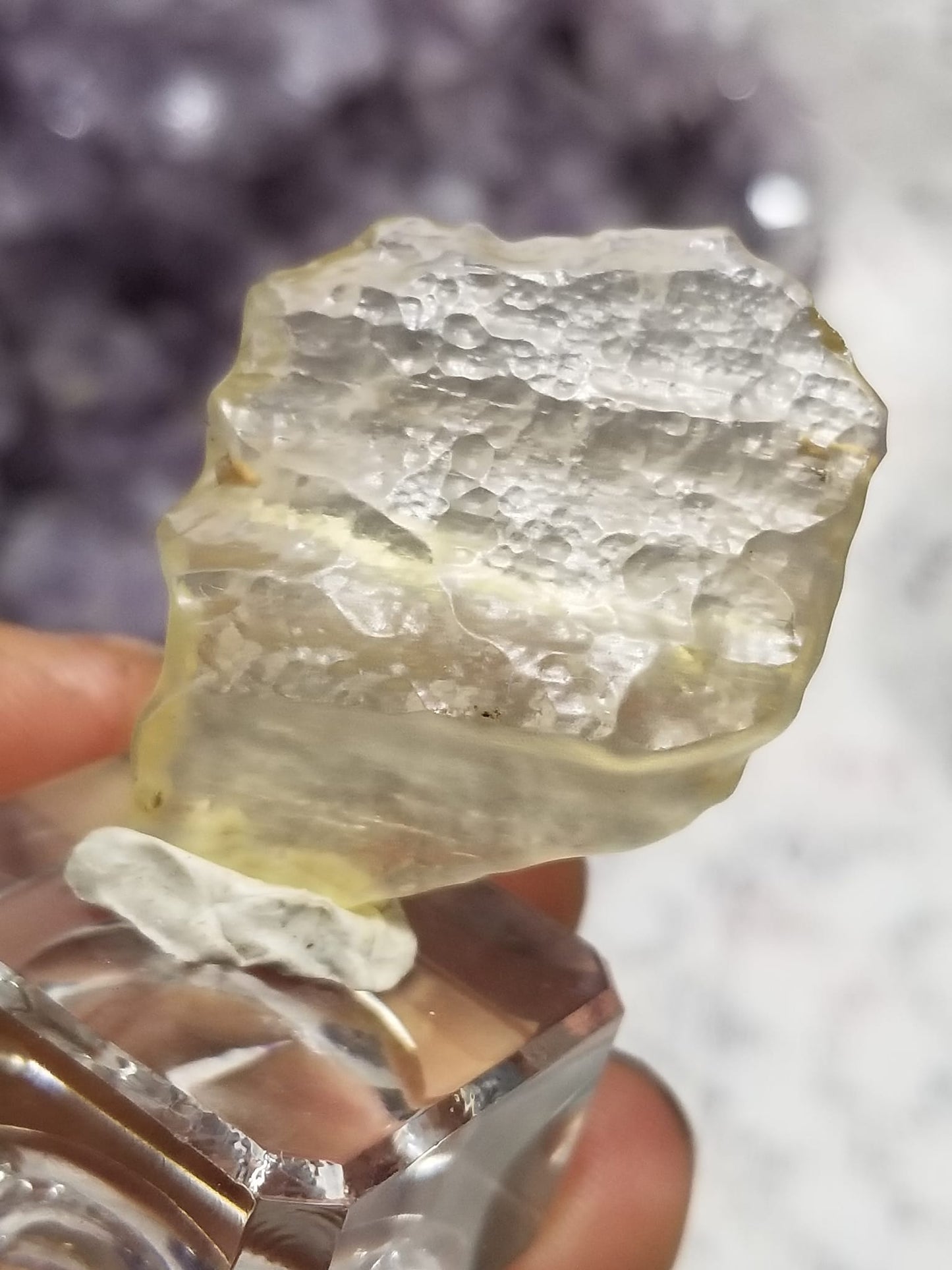 Libyan Desert Glass lechatelierite