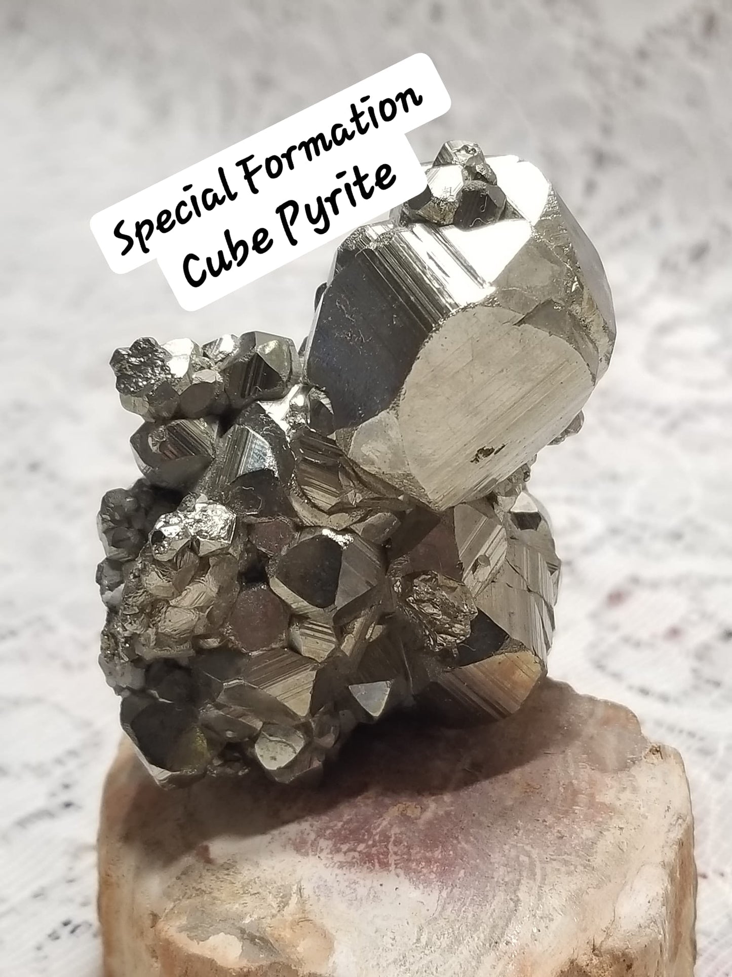 Special Formation Cube Pyrite