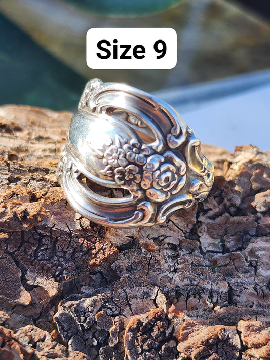 Size 9 Silver Plated Spoon Ring Floral Pattern
